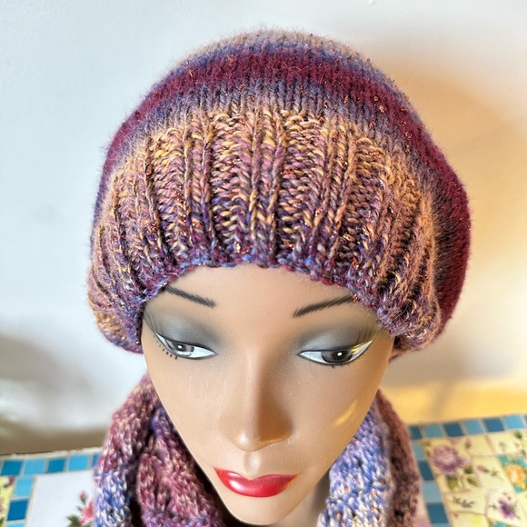 Artisan Boho Purple Ombré Gold Metallic Knit Multicolor Knit Hat and Scarf Set - Picture 2 of 9